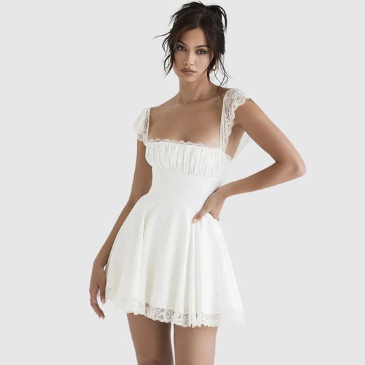 Dress with square neckline and lace trim