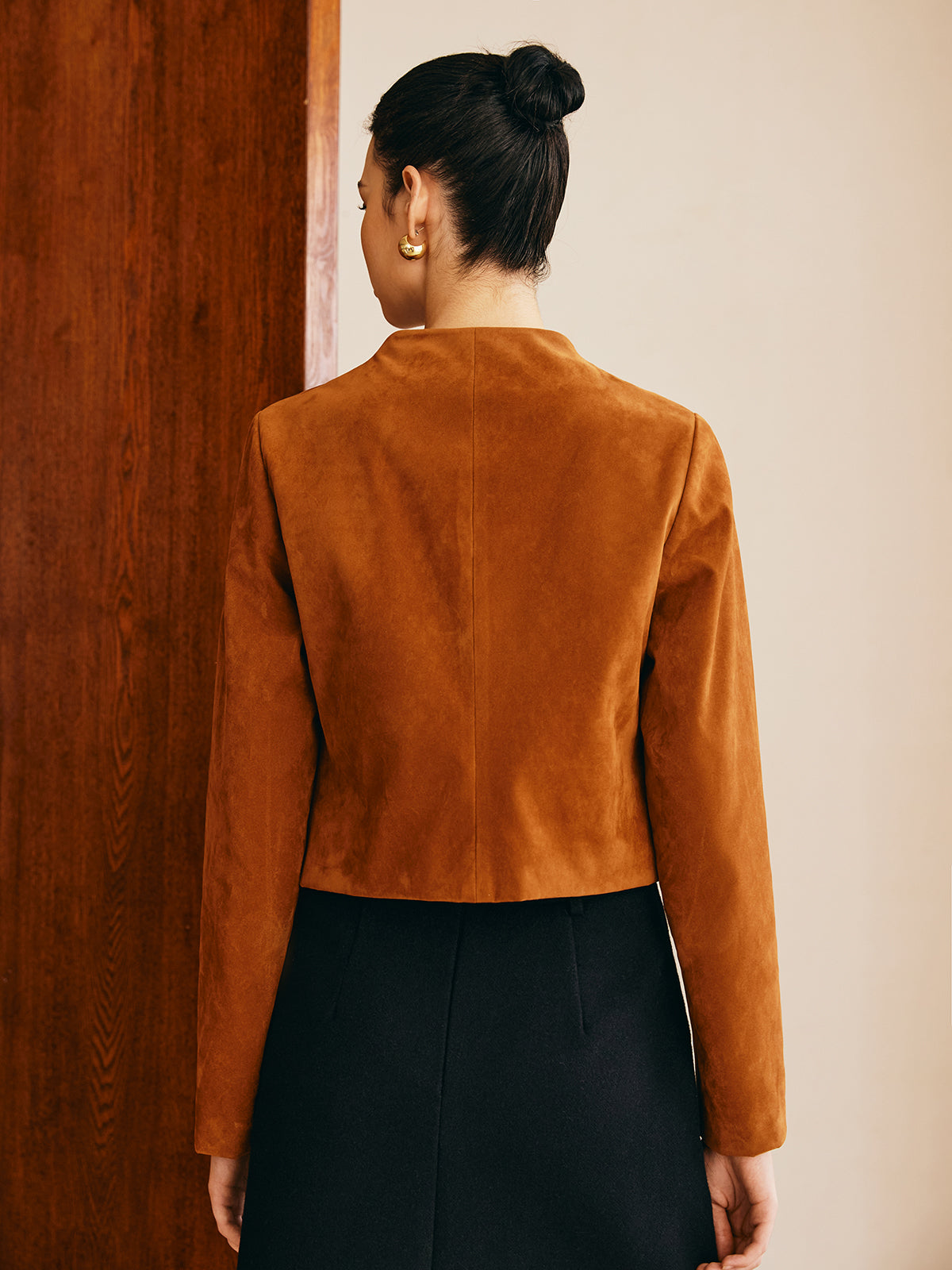 Velina Moda | Detail Suede Jacket