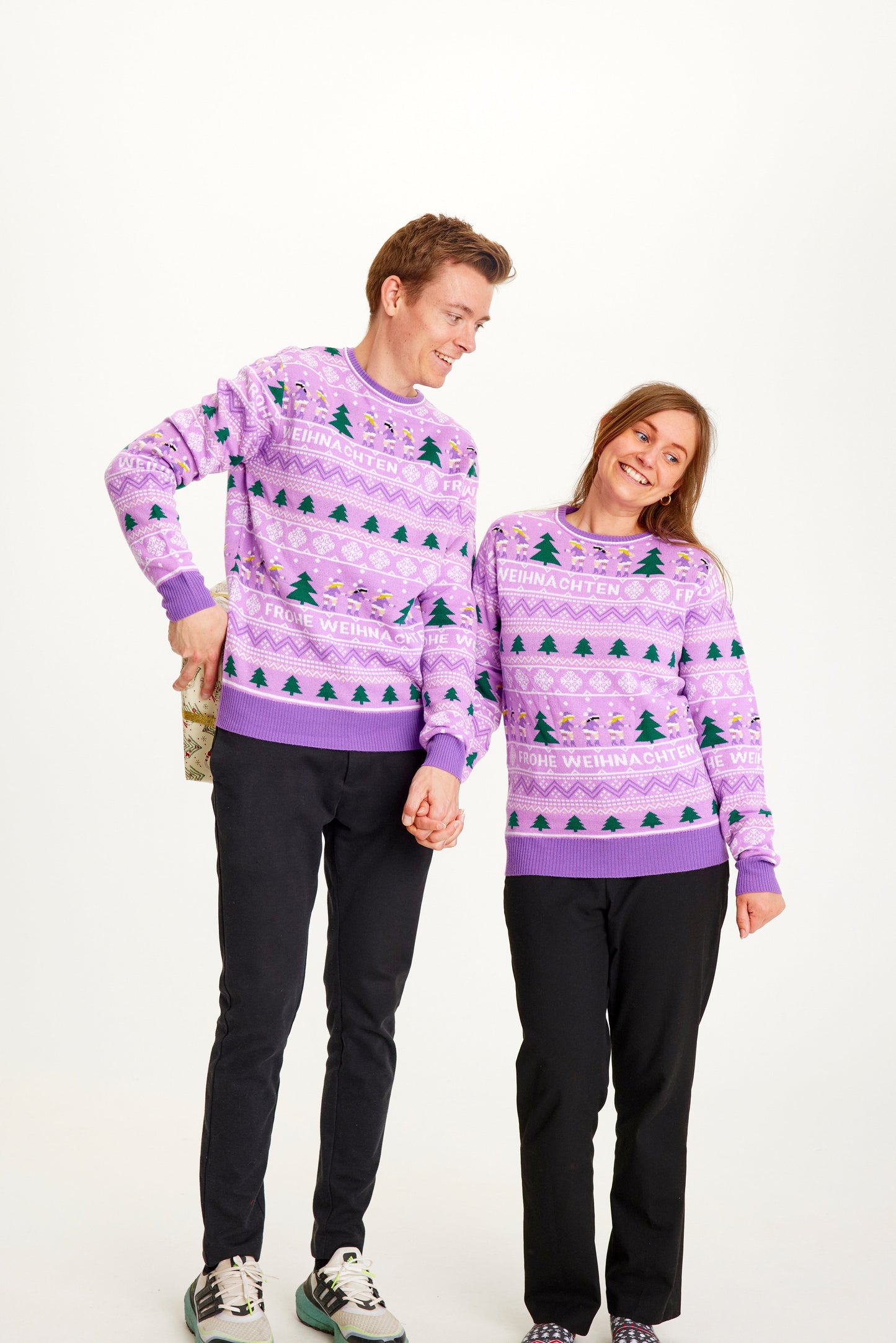 Velina Moda | Merry Christmas Christmas Sweater Purple Women's