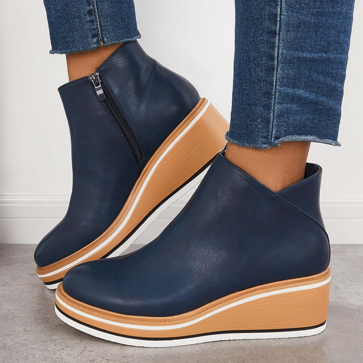 Velina Moda | Women's Ankle Boots with Platform and Side Zipper