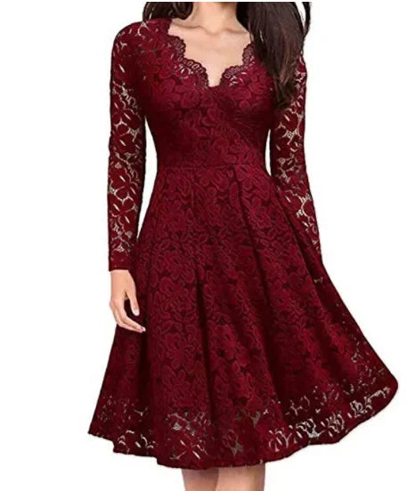 Lace dress with V-neckline - Lara