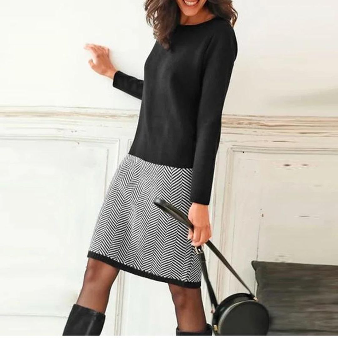 Elegant dress with houndstooth hem