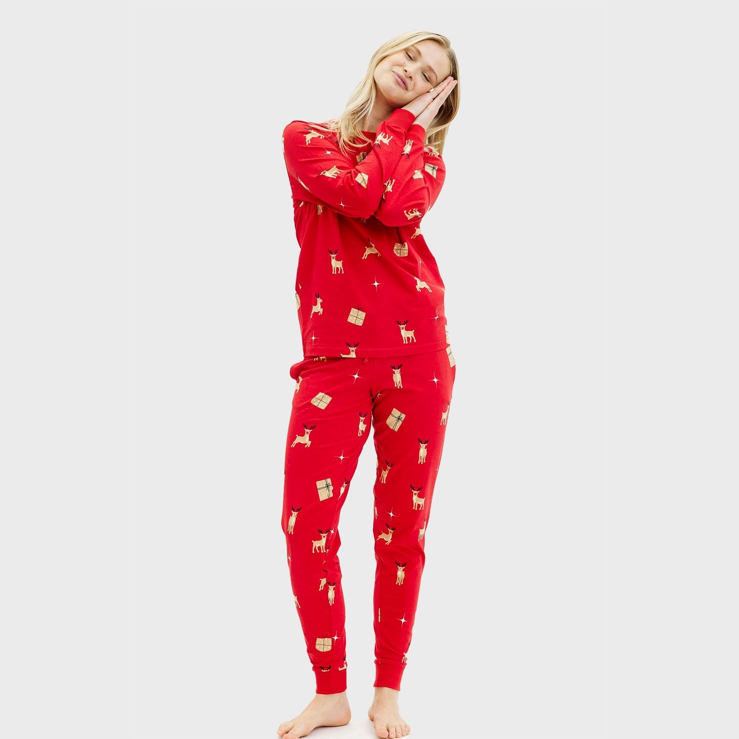Velina Moda | Elegant red Christmas pajamas Women's