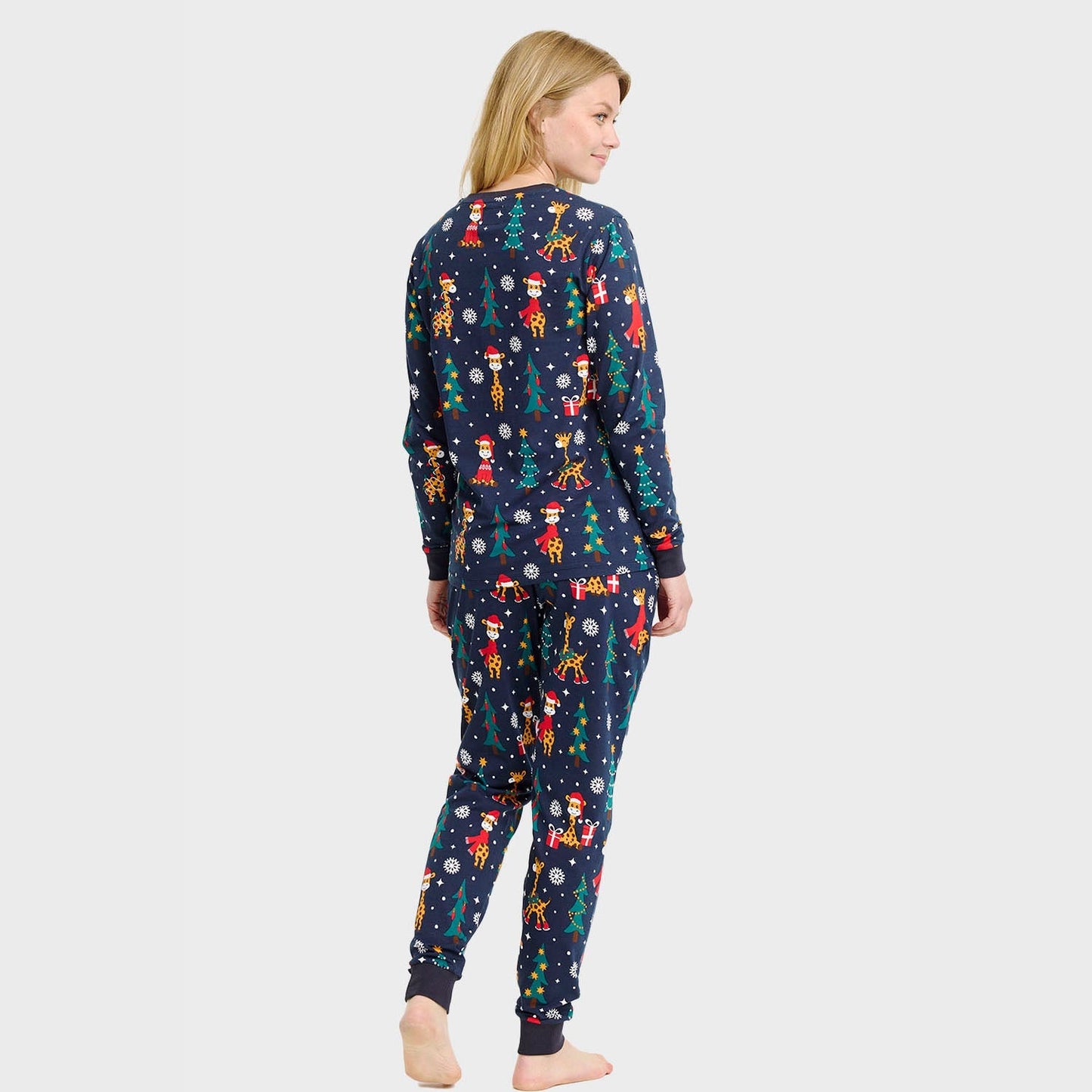 Velina Moda | The Giraffe Christmas Pajamas Women