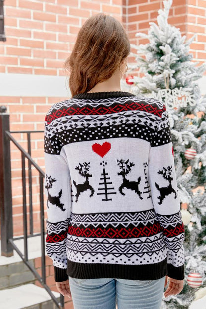 Velina Moda | Christmas Bear & Antlers Knit Sweater