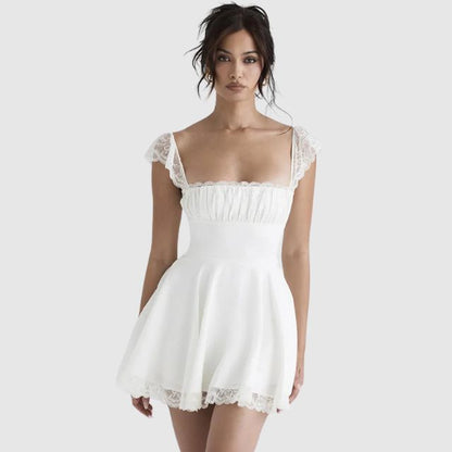 Dress with square neckline and lace trim