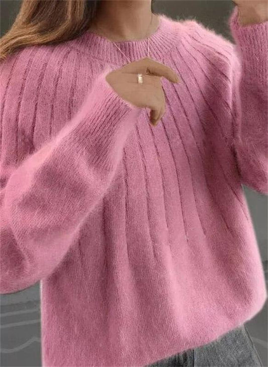 Fluffy knit sweater for ladies