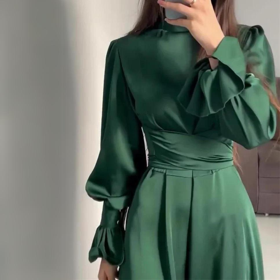 The soft silk dress with long sleeves