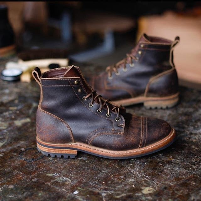 Velina Moda | Ankle boots - leather look with lacing and captoe