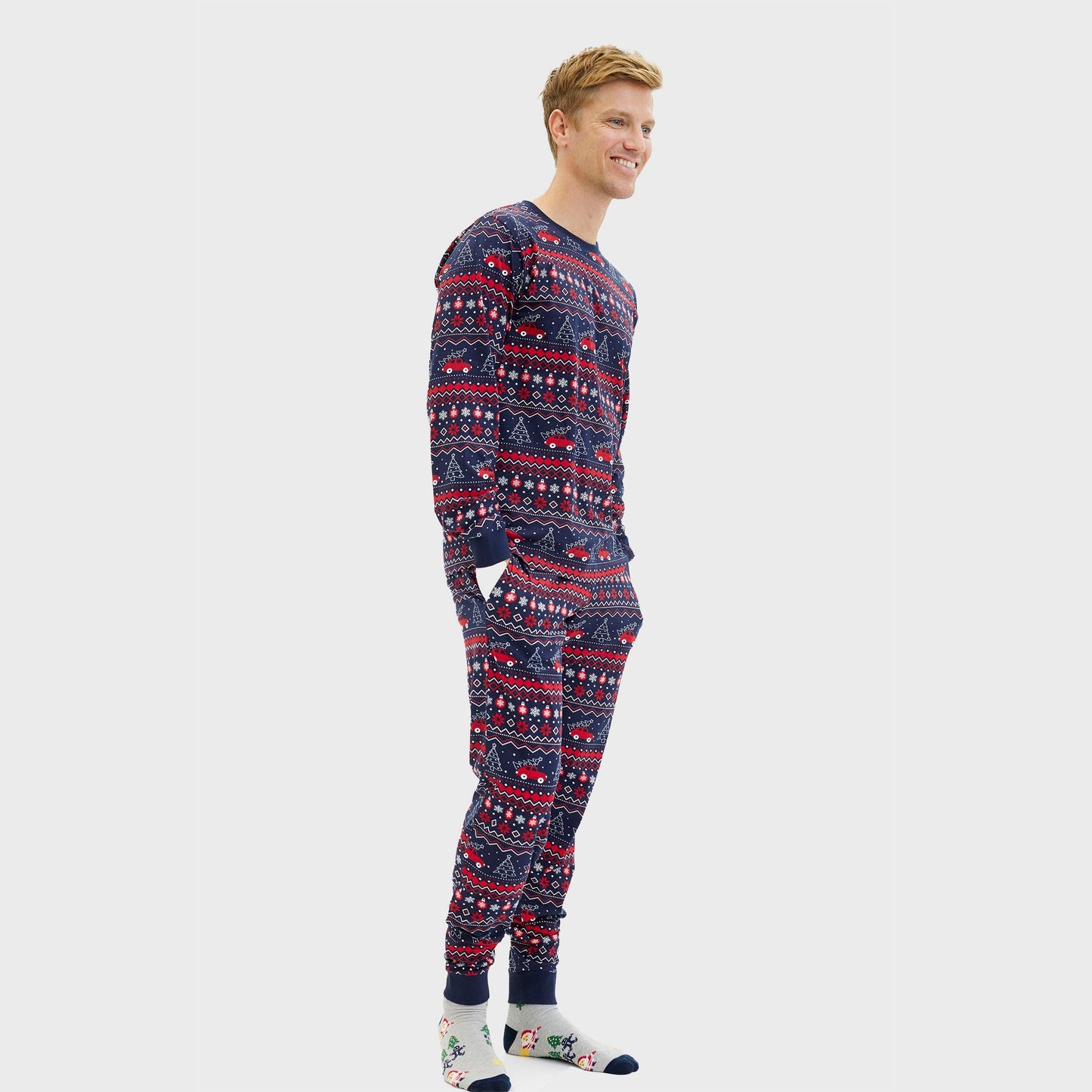 Velina Moda | Going Home for Christmas Pajamas Men