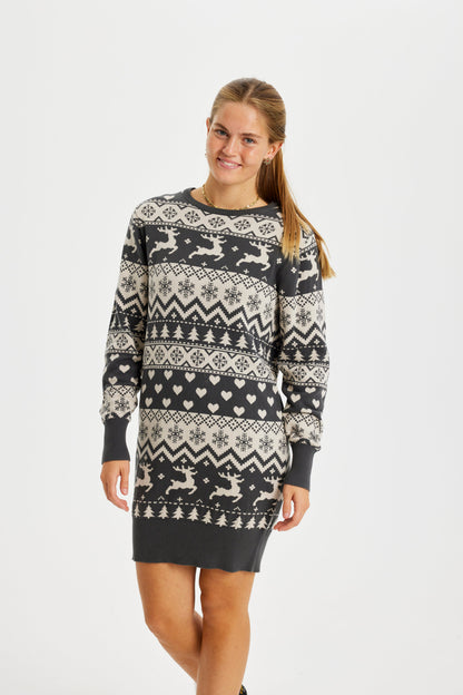 Velina Moda | Dress Knitting Work