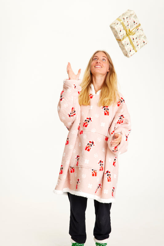 Velina Moda | Doggo Christmas Dream Hoodie