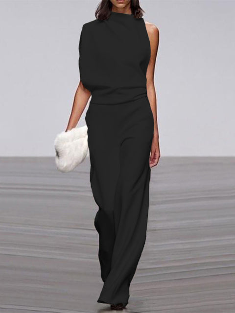 Jumpsuit with round neckline