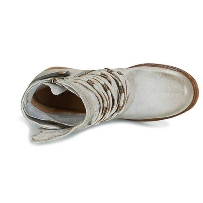 Heeled ankle boots for women