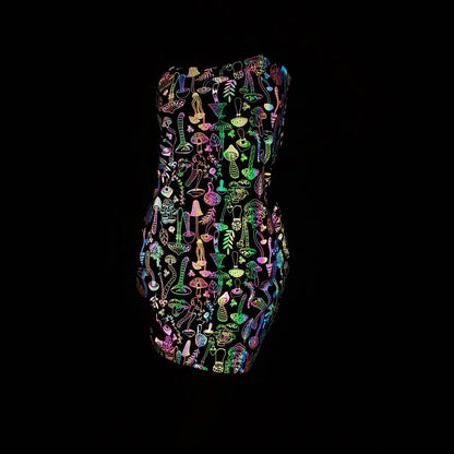 Shiny party dress with phosphorescent effect