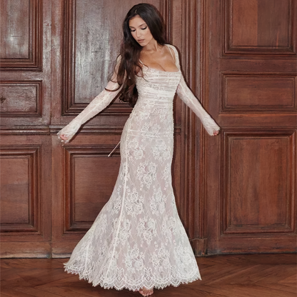Maxi dress with lace embroidery and straps