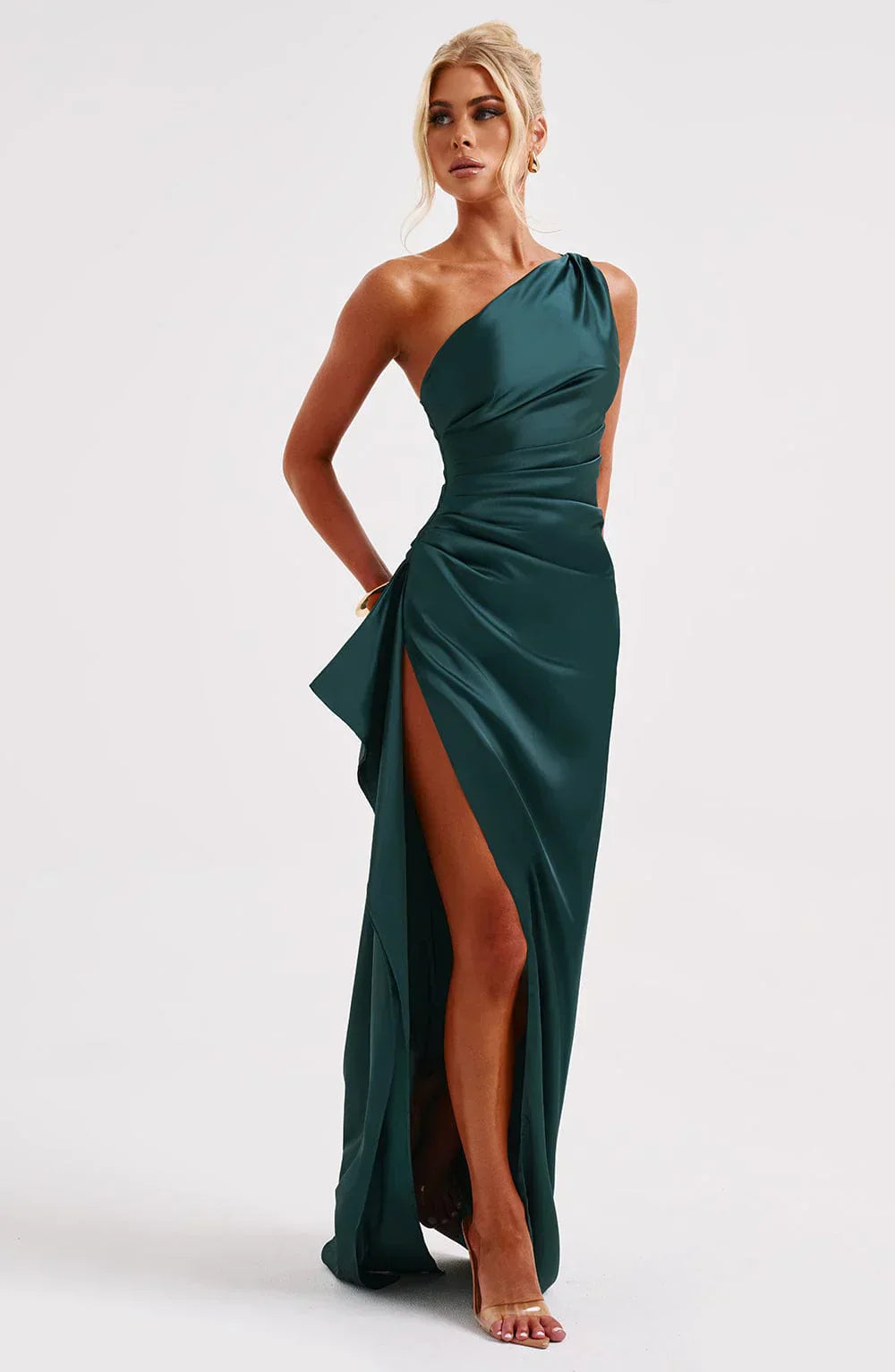 One-shoulder satin split dress