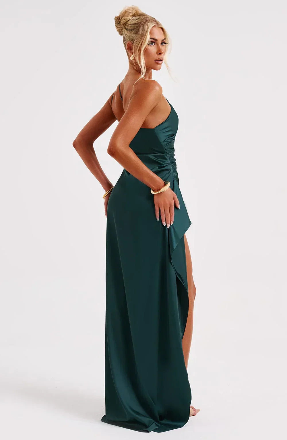 One-shoulder satin split dress