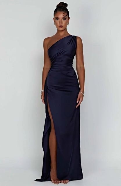 One-shoulder satin split dress