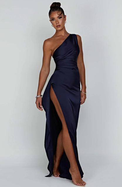 One-shoulder satin split dress