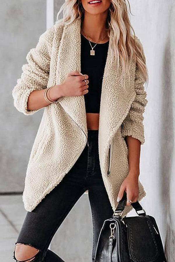 Velina Moda | Casual Lamb Leather Jacket with Zippered Pockets and Boxy Suede Jacket