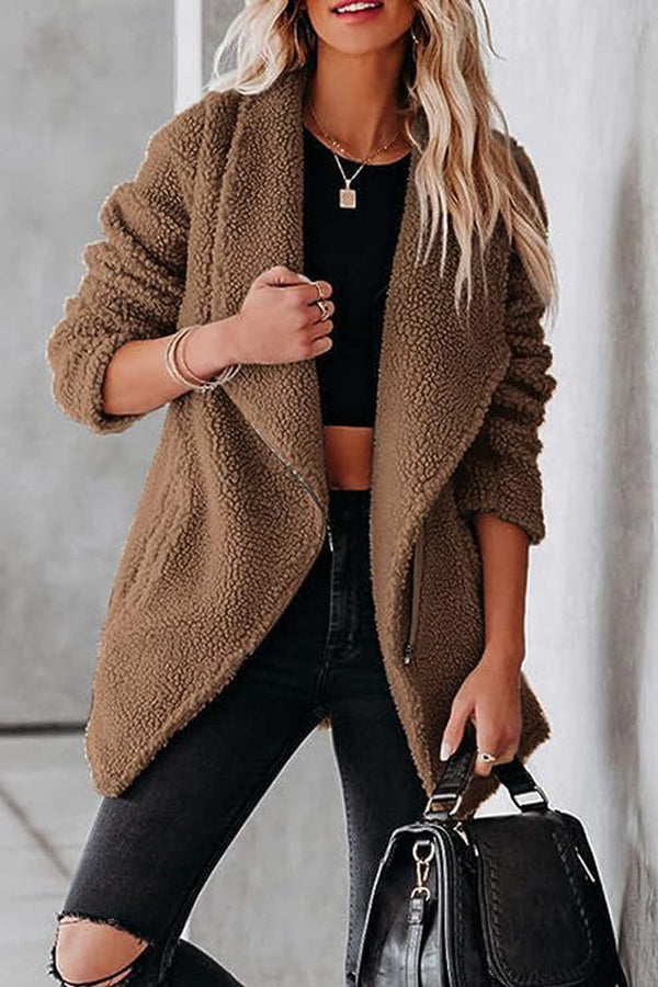 Velina Moda | Casual Lamb Leather Jacket with Zippered Pockets and Boxy Suede Jacket