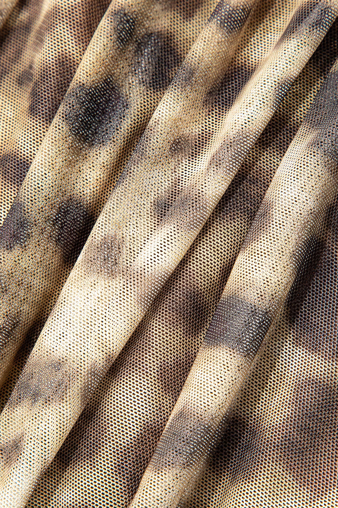 Halter top net with leopard print