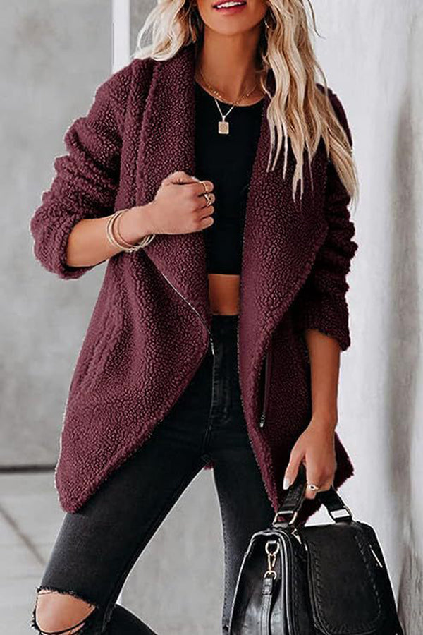 Velina Moda | Casual Lamb Leather Jacket with Zippered Pockets and Boxy Suede Jacket