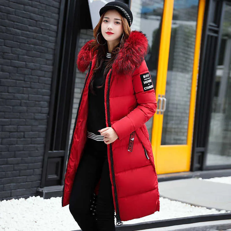 Long coat with fur collar